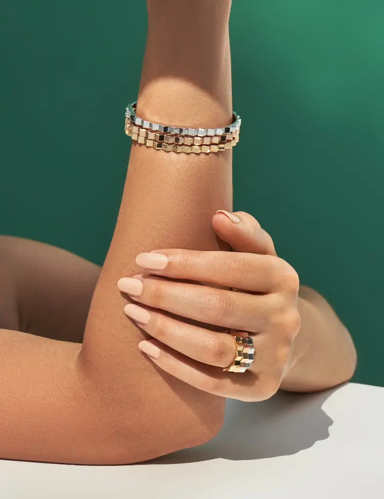 The Muse Gold Bangle