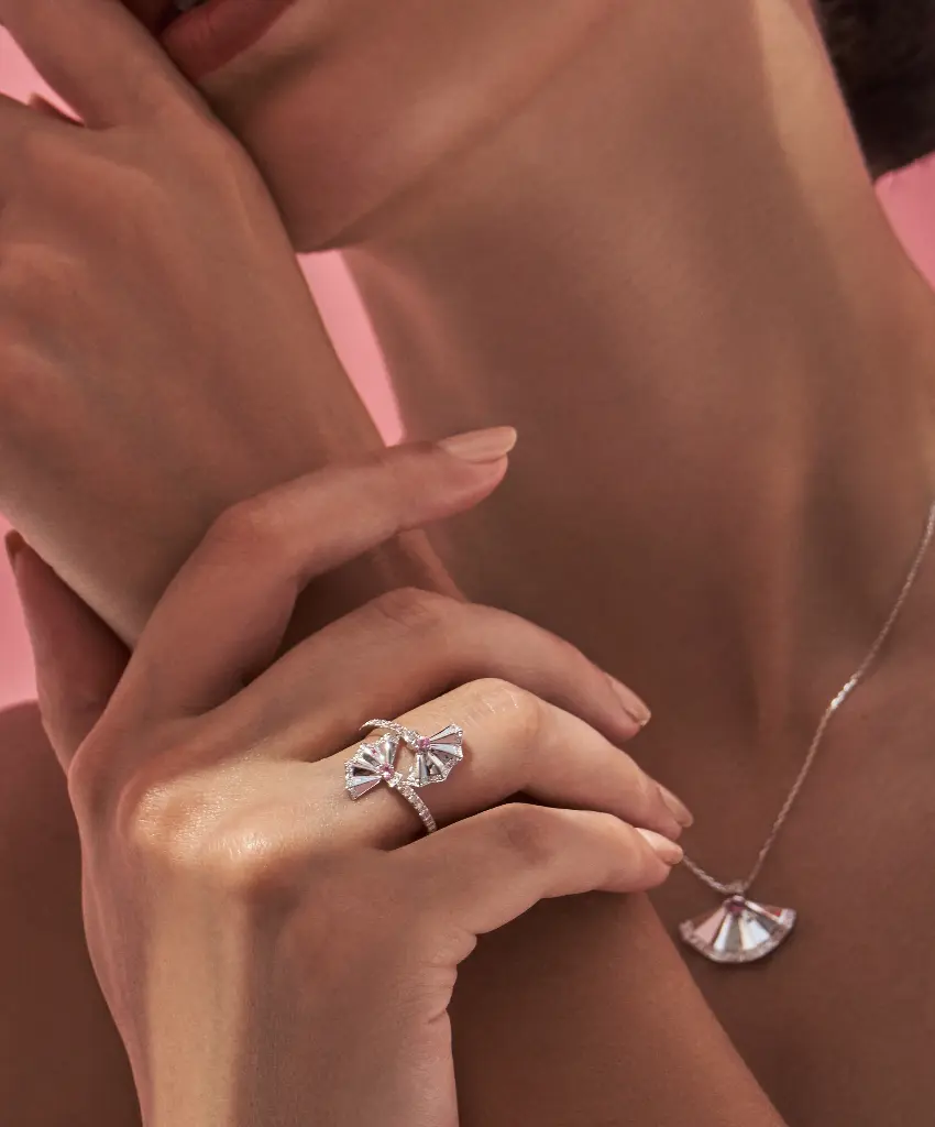 The Muse Ring
