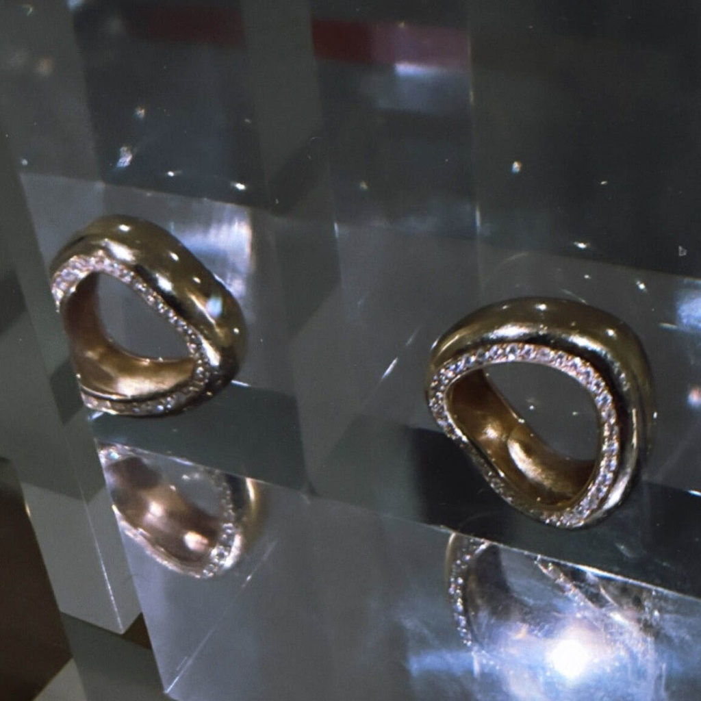 Ring Illusion