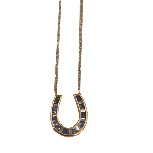[KM-HSNKLYGSAPDIA] Lucky Horse Shoe Necklace - Blue Sapphire